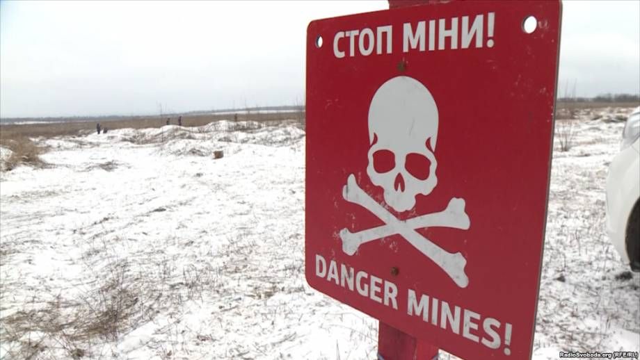 Андрей Марочко: В Славяносербском районе на неустановленном взрывном устройстве подорвался мужчина