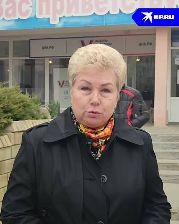 Сенатор РФ от ЛНР Ольга Бас, провела проверку избирательных участков номер 14 и 15 в Луганске