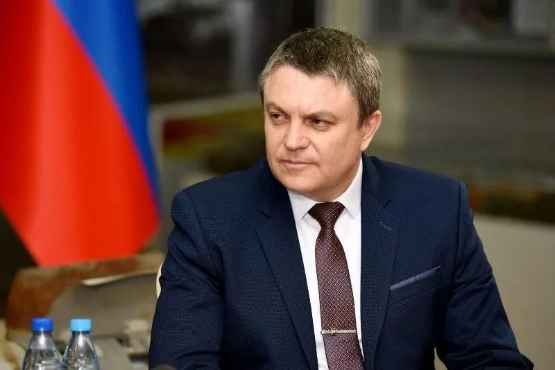 � ��� �� ��� ��������� ������������ ����� 400 �������� �����-, ����- � ����������������