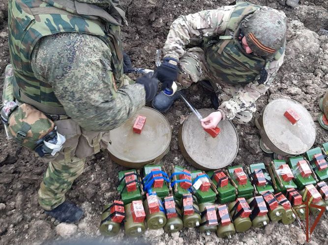 ������������ ���������� ����� 1500 �����������, ������� �� ������� ���