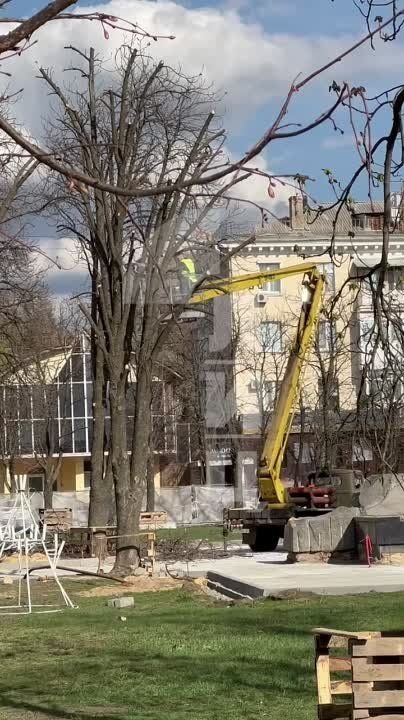 ������������� ������ ����� ������ ��� � �������� � ����� �������, ����������� ���������� � ����� ��������� ��������, ������ ��� ������� �����