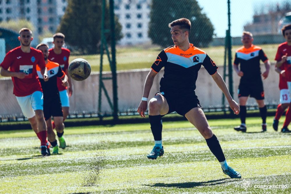 �� ������ 2:1 ������������� ��������-������� ������� ������������ ������� � ����� ���������� ���� ������������