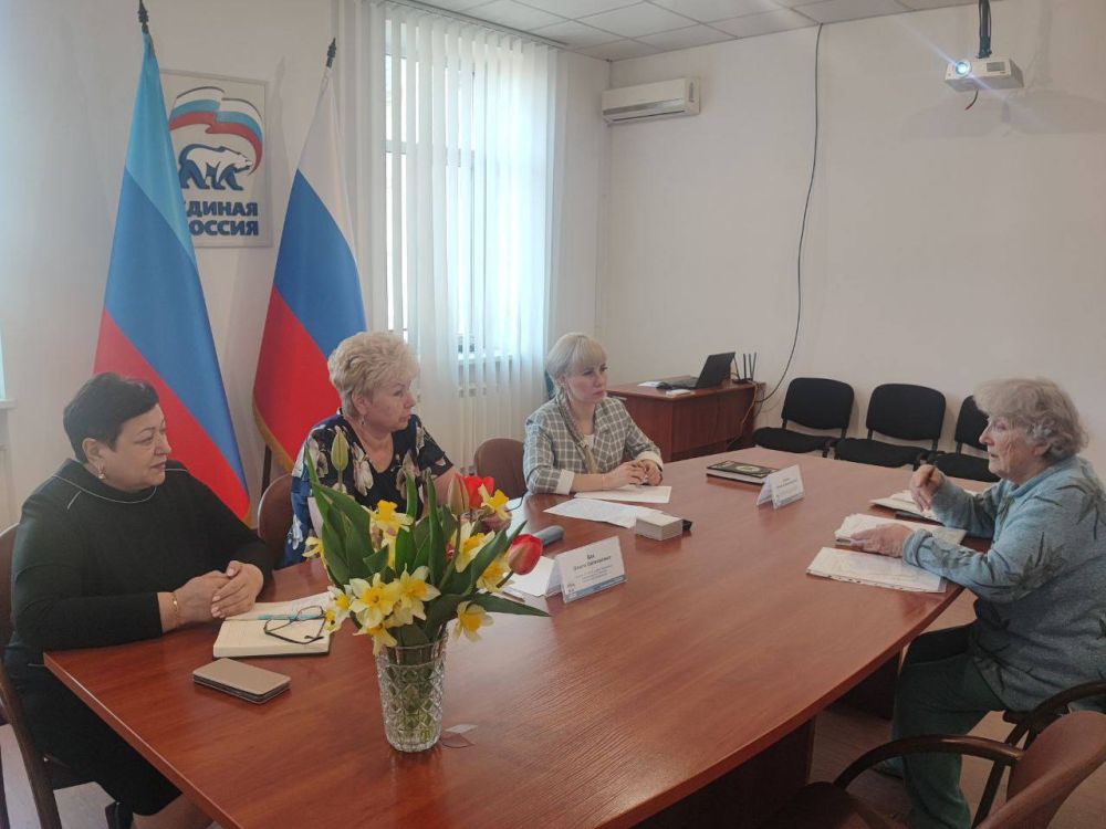 Инна Швенк: В региональной общественной приемной Председателя партии «Единая Россия» Д.А. Медведева прошел совместный прием граждан