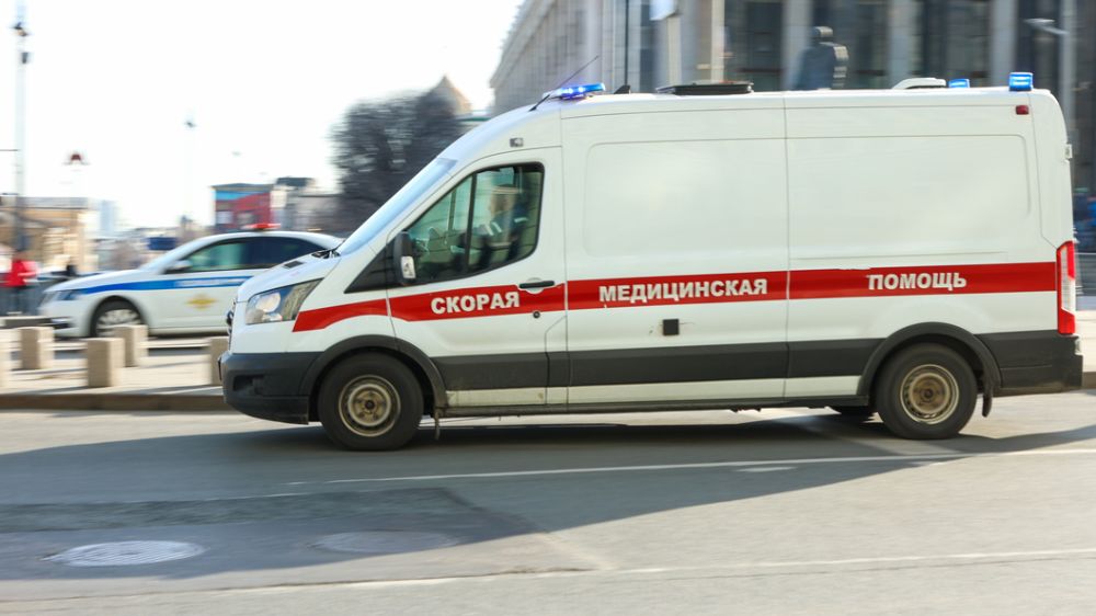 Рогов: 9 человек пострадали из-за ракетной атаки ВСУ по машзаводу в Луганске