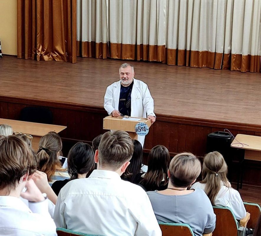 ���� ��������� ��������� �������� ������ ������ � �������������� �� �����������