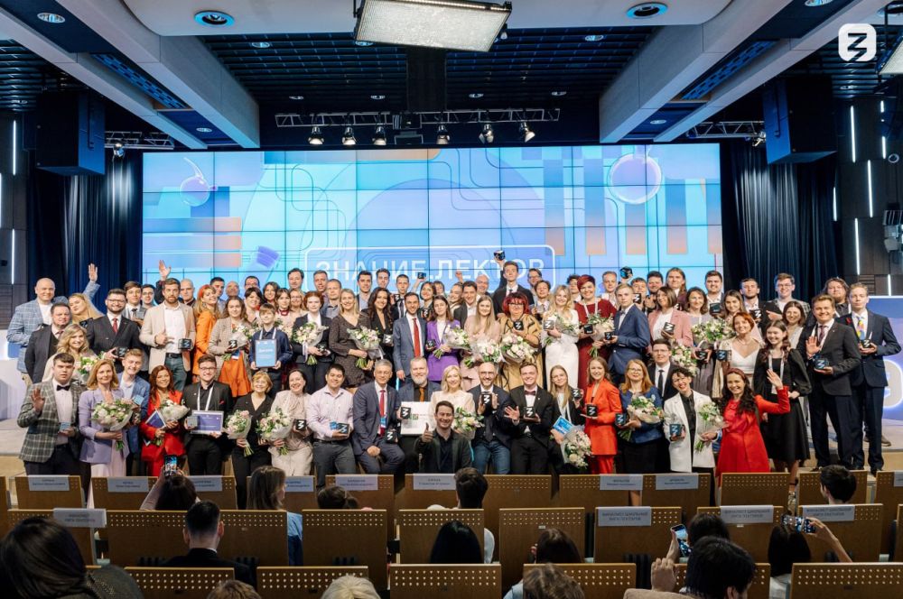 ������ ��������� �������� ���������� ����� ������� ������� � �������� �������� �� ����������� �������� �������