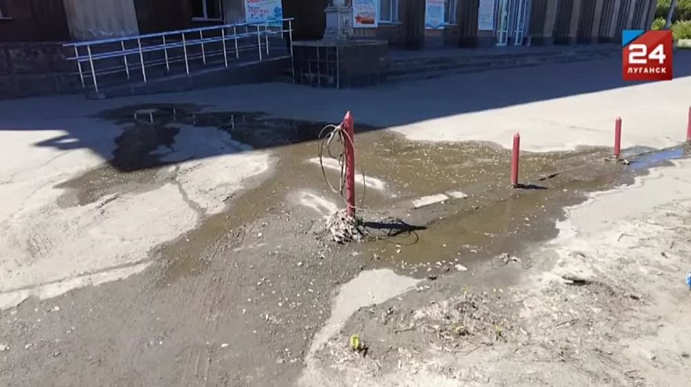 Во время рабочей поездки в Республику Сергей Кириенко посетил Луганский Дворец культуры