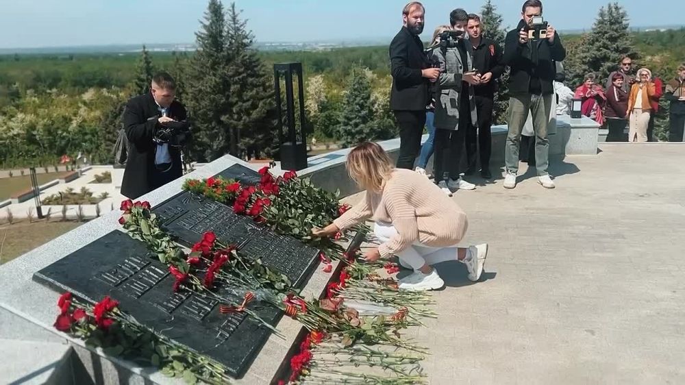 9 ���!. ���� ������� ������