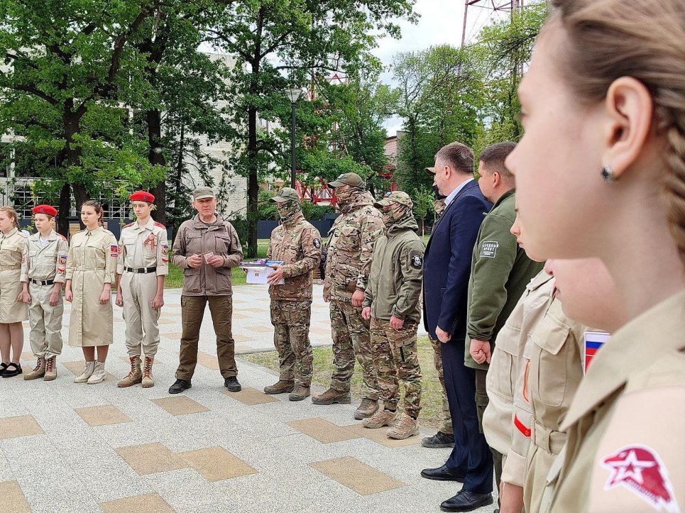 ���������� �������� �� ��� ���������� "����" � �������� "����" � ������������ ������ ���