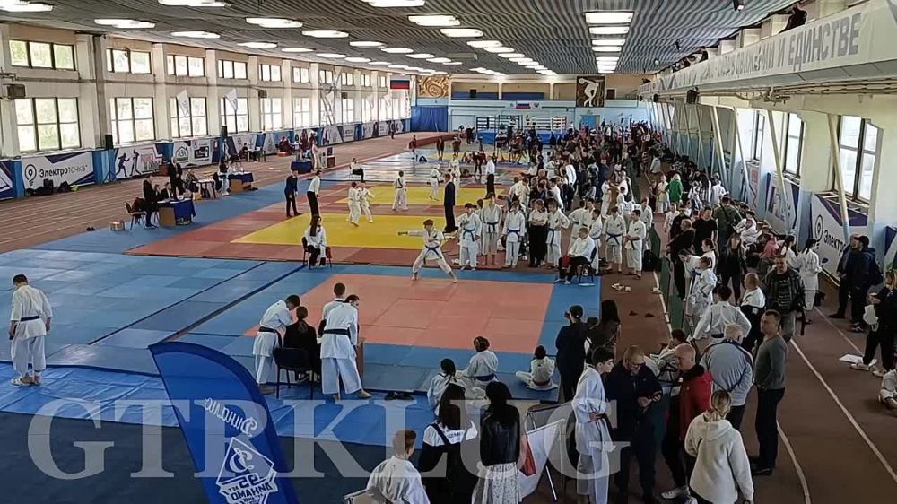 � �������� ��������� ��������� �����������, ����������� 79-� ��������� ������ � ������� ������������� ����� � 10-����� ��������� �������� ����������