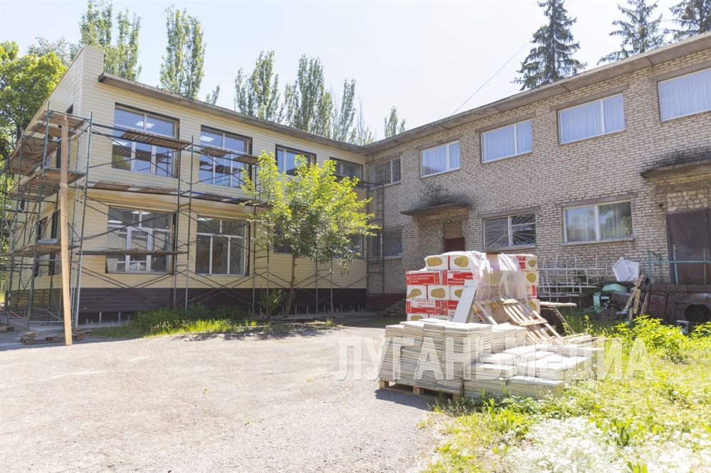 �������������� ���������� � 4 �������� � ����������