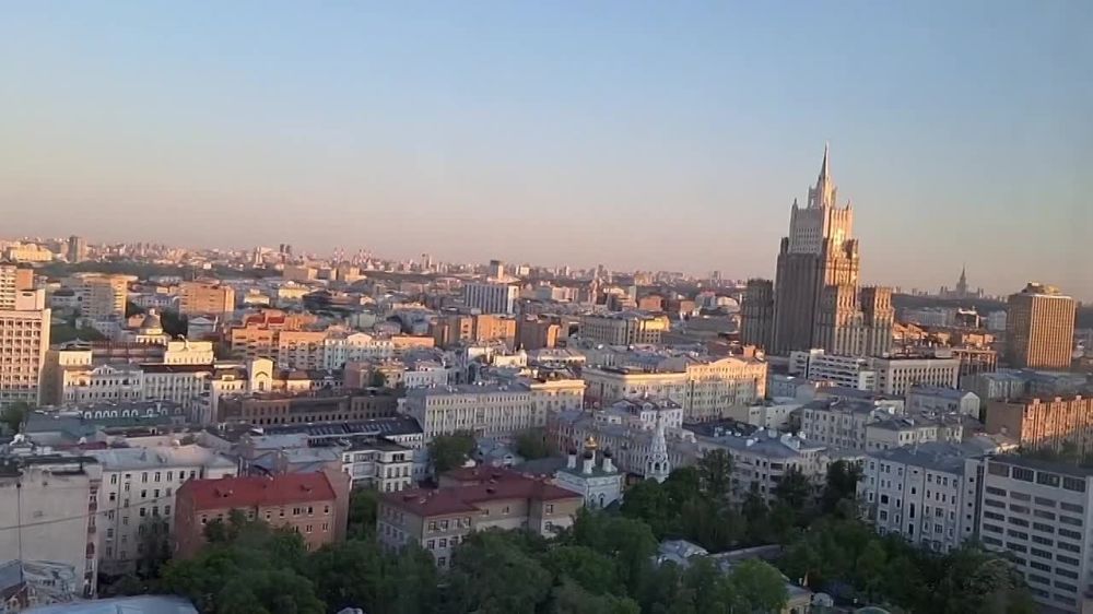 Инна Швенк: В гостях на Новом Арбате у Генерального директора Фонда и куратора проекта «Моя родословная» Ивана Анатольевича Кульнева