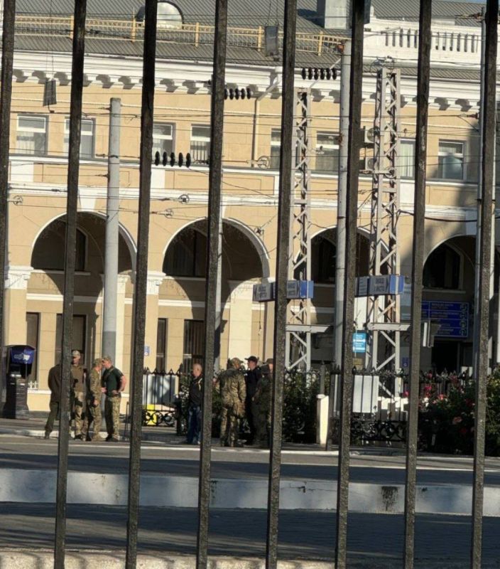 ������� ��� �� �������� � �����, � �� ���� ������� ������� � �������� ���������� � �������������