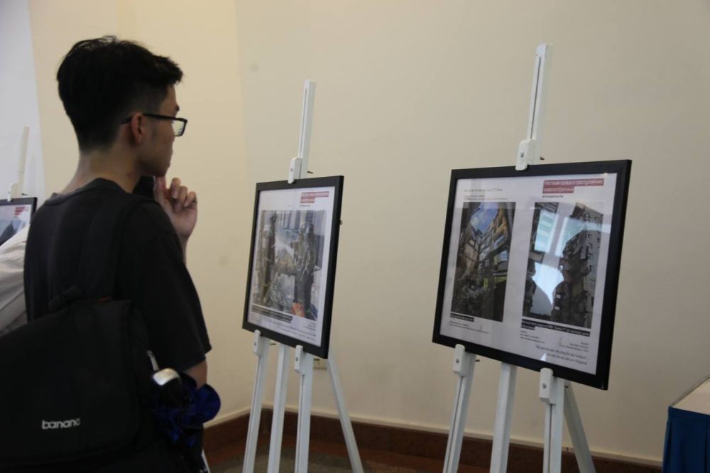 «Жестокую правду» в фотографиях вместе с ИА ТАСС продемонстрировали во Вьетнамской столице