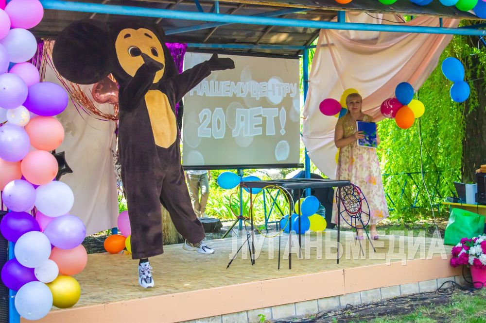 � �������� ��������������� ����� ���������� ������������ �����-��������� ������������ �������� ���� 20-������ ������