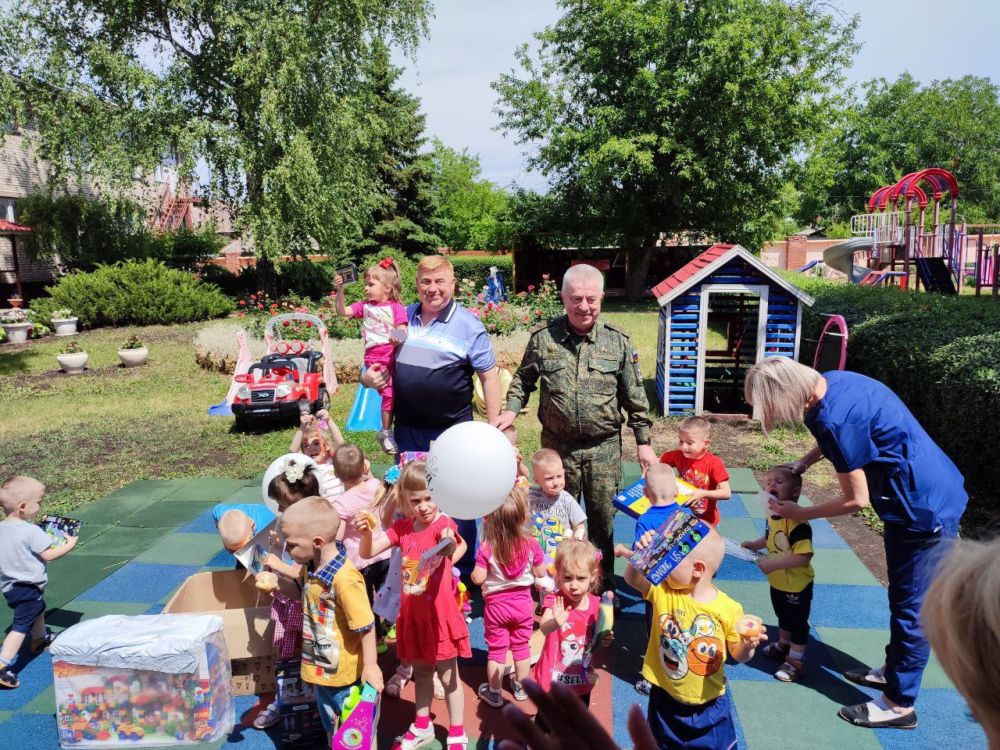 Виктор Водолацкий: День защиты детей - замечательный повод и прекрасная возможность проявить заботу, внимание и любовь к детям