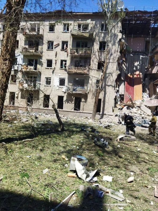 Мирошник: в Луганске есть вероятность повторной ракетной атаки