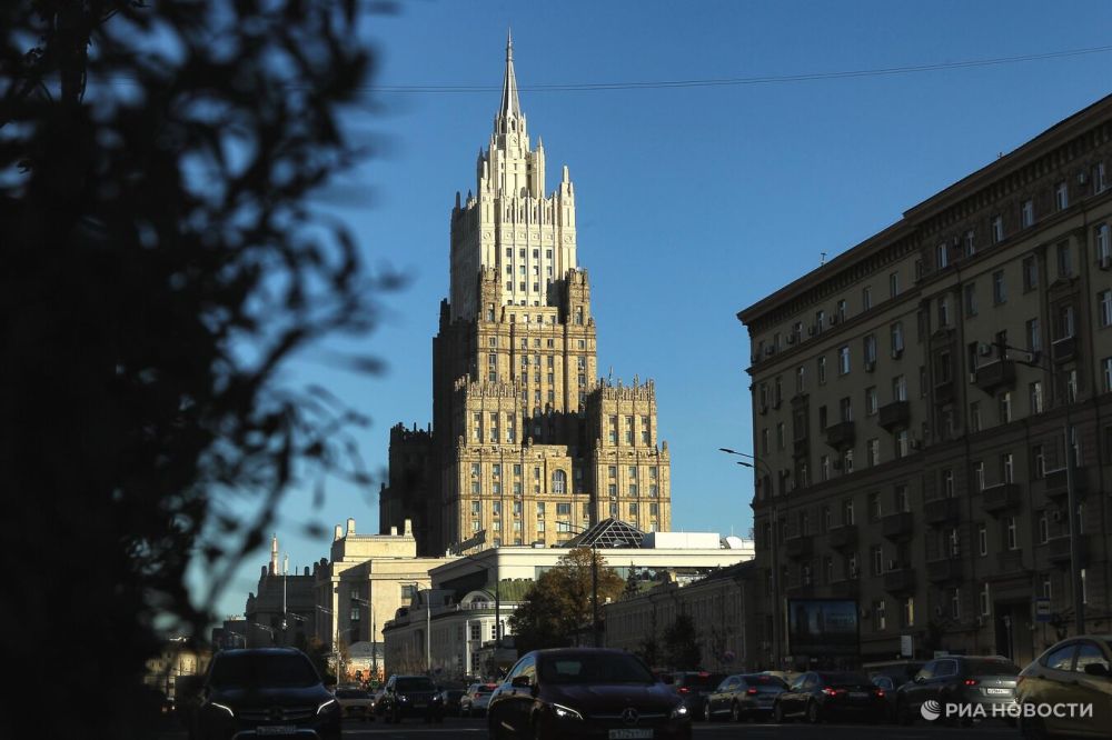 Посол Мирошник: обстрел Луганска наглядно показал последствия разрешения Байдена