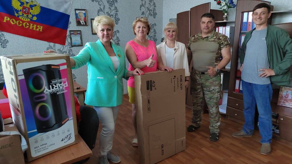 Инна Швенк: Луганскую Народную Республику с рабочим визитом посетила Уполномоченный по правам ребенка в Ульяновской области/Член Совета при Президенте Российской Федерации по развитию гражданского общества и правам человека Екатерина Сморода