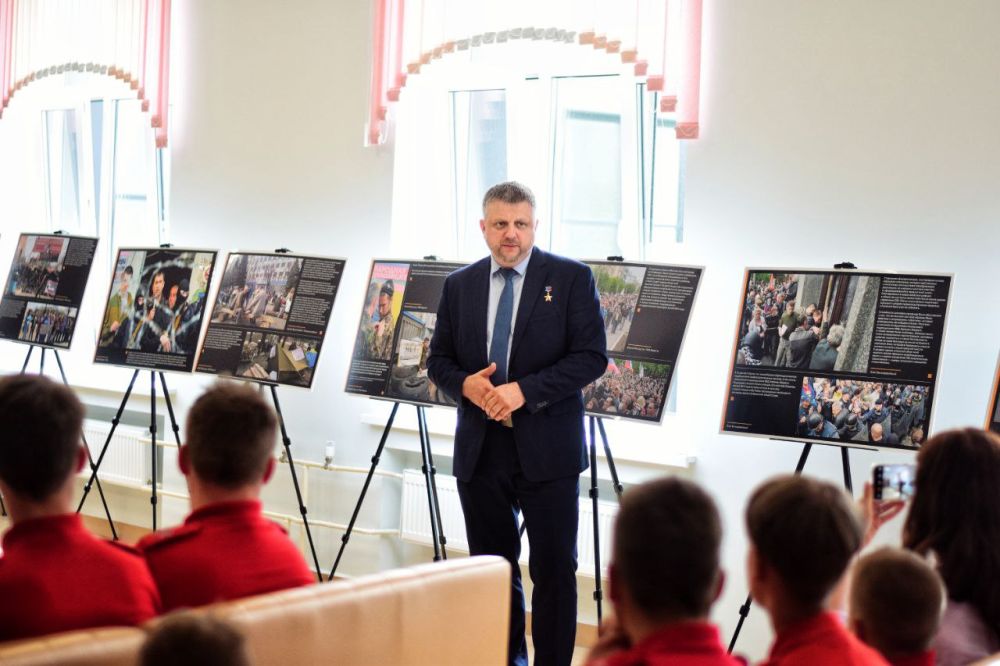 � ��������� ������� ������ �������������� �������, ����������� 10-����� �������� ��� � ������������ ������