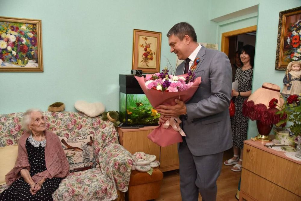 100-������ ������ �������� ������� ������� ������������� ����� �������������� ����� ��������