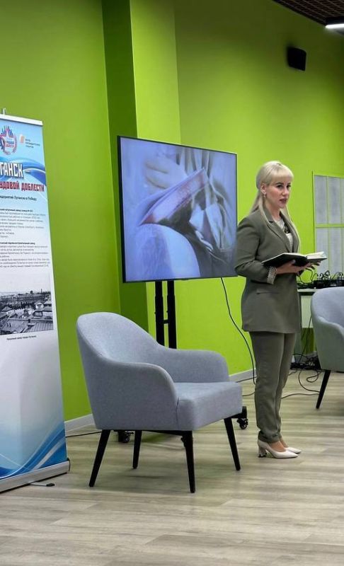 Инна Швенк: В рамках взаимодействия между Уполномоченным по правам ребенка в Луганской Народной Республике и кафедрой психологии НИПКиПРО проведена кризисная беседа и критический дебрифинг с педагогами Луганской Народной Республики