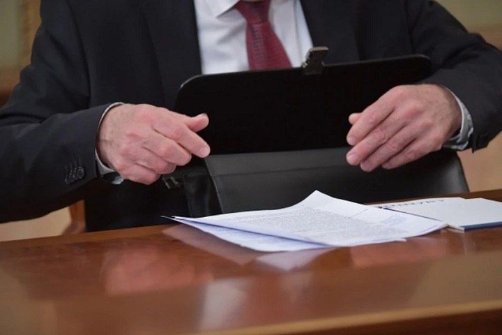 В ЛНР с мая 2024 года 15 жителей заключили социальные контракты