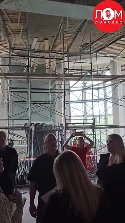 Воссоединение должно начаться с социальной сферы