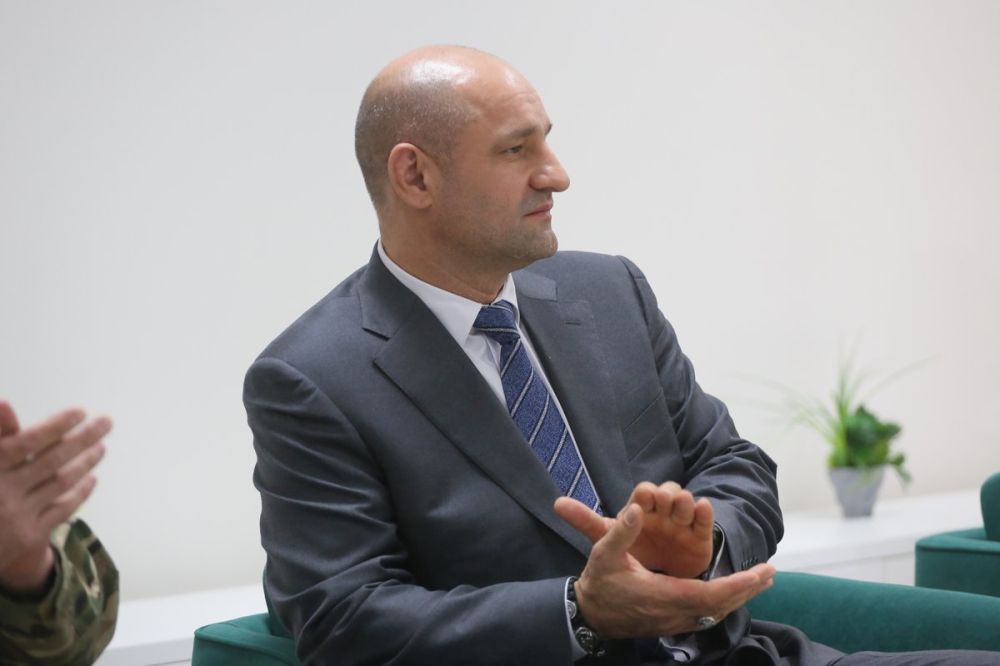 ��������� ����� ����, ������ � ��������� � �������� �������� ���������: ������� �� ����� 1 ������