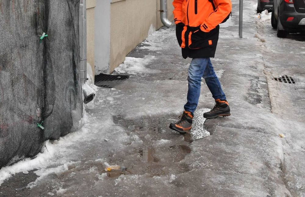 ������� ������� ��������� ������� � ��� ����� � ����� 10 �������