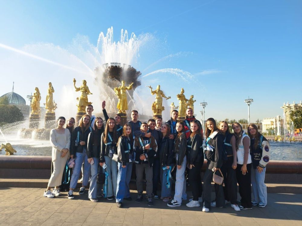 Дети из ЛНР стали путешественниками по городам России благодаря программе «Культурная карта 4+85»