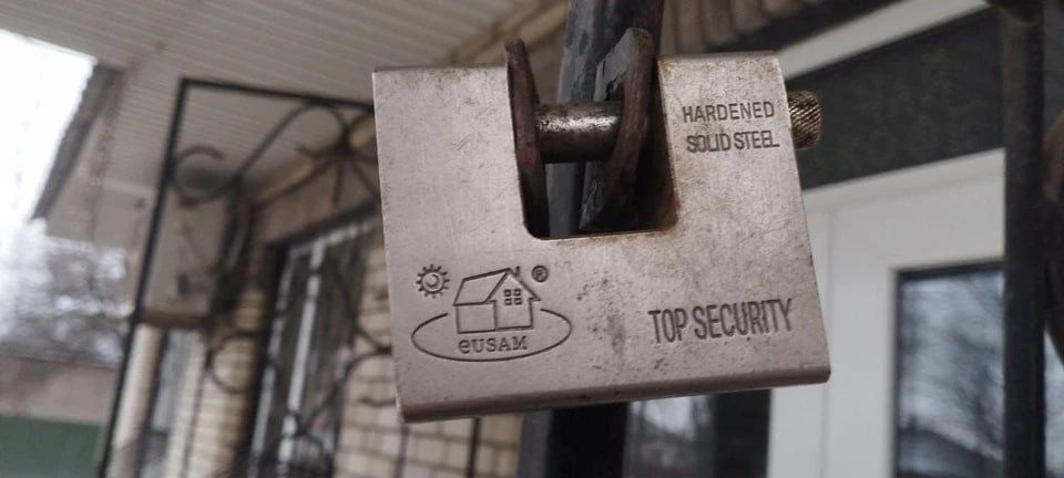 ������ ��� ������ � ������� � ����� 300 ����� ������ �� �����