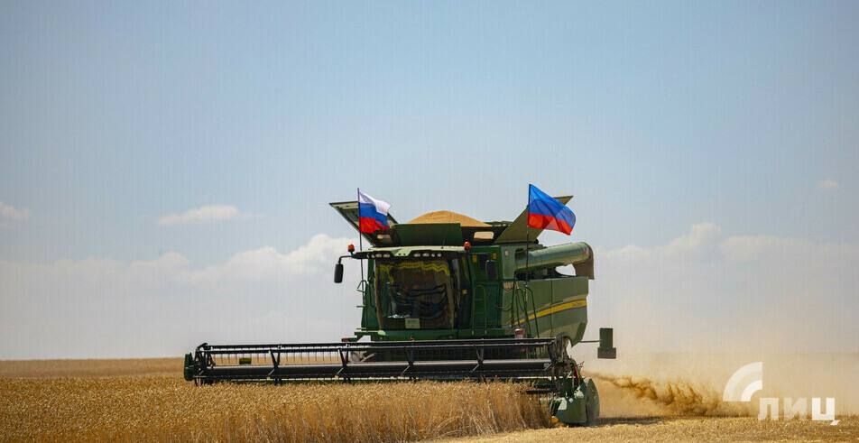 Правительство России в 2025 году выделит средства на поддержку аграриев и пищевой промышленности в исторических регионах