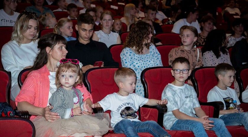 Учреждения культуры ЛНР провели более тысячи мероприятий, посвященных Году семьи