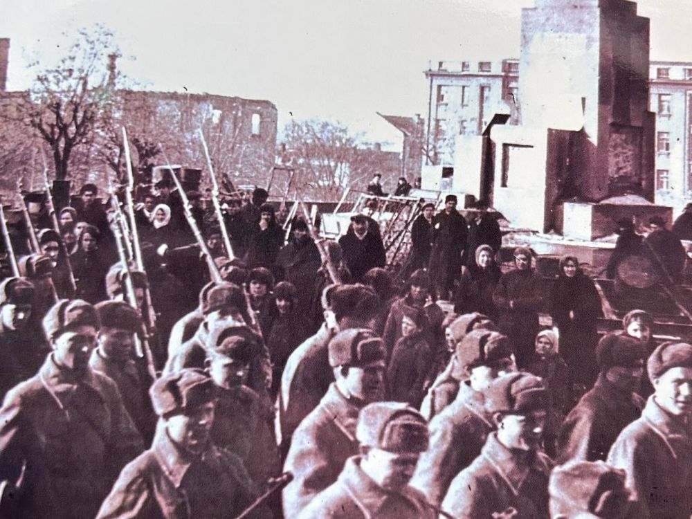 ����� ��������� ����� � ������������� ��������������, 1943 ���