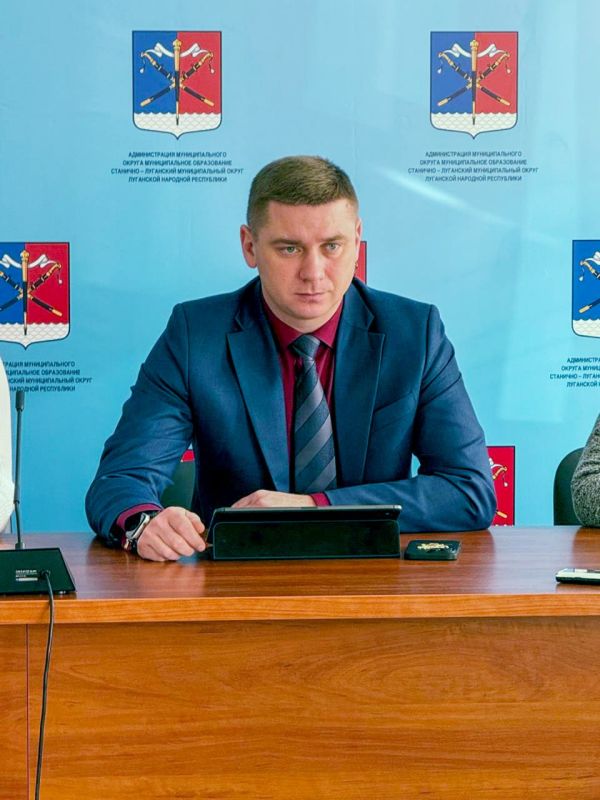 Члены Комитета по бюджету провели выездное заседание в Станично-Луганском МО