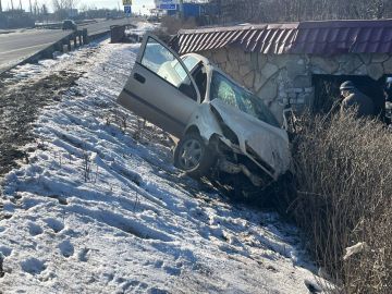 На дорогах Луганской Народной Республики за минувшие выходные, 1-2 марта, произошло 5 дорожно-транспортных происшествий с пострадавшими