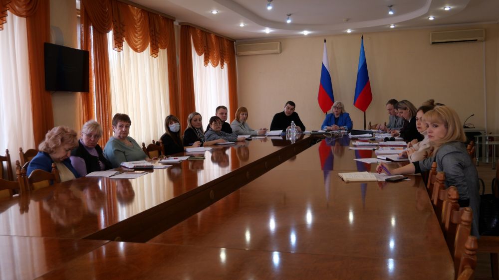 ���������� ������ ��������� ������ �� ����� � �������������� ��� ������������� ��������