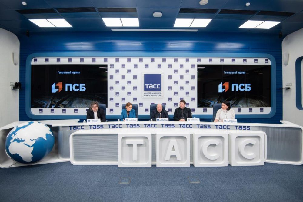 ПСБ поддержал проект «Чистая классика – молодым талантам новых регионов» в Донбассе и Крыму