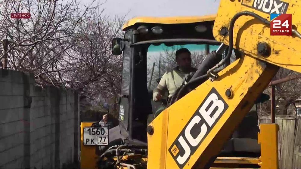 С начала марта устранено более 120 повреждений в городе Луганске