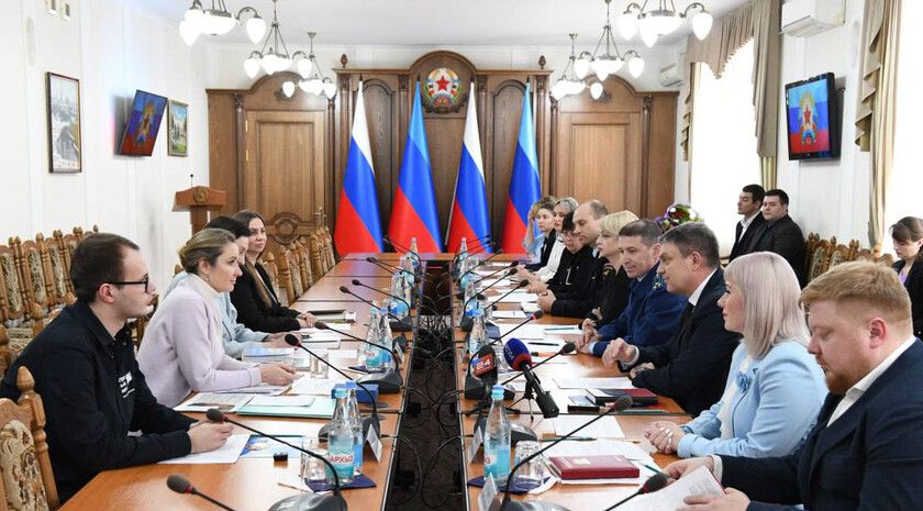 ����� ��� � ������� ��������� �� �������� ������������ ����������� ��������� � ����������