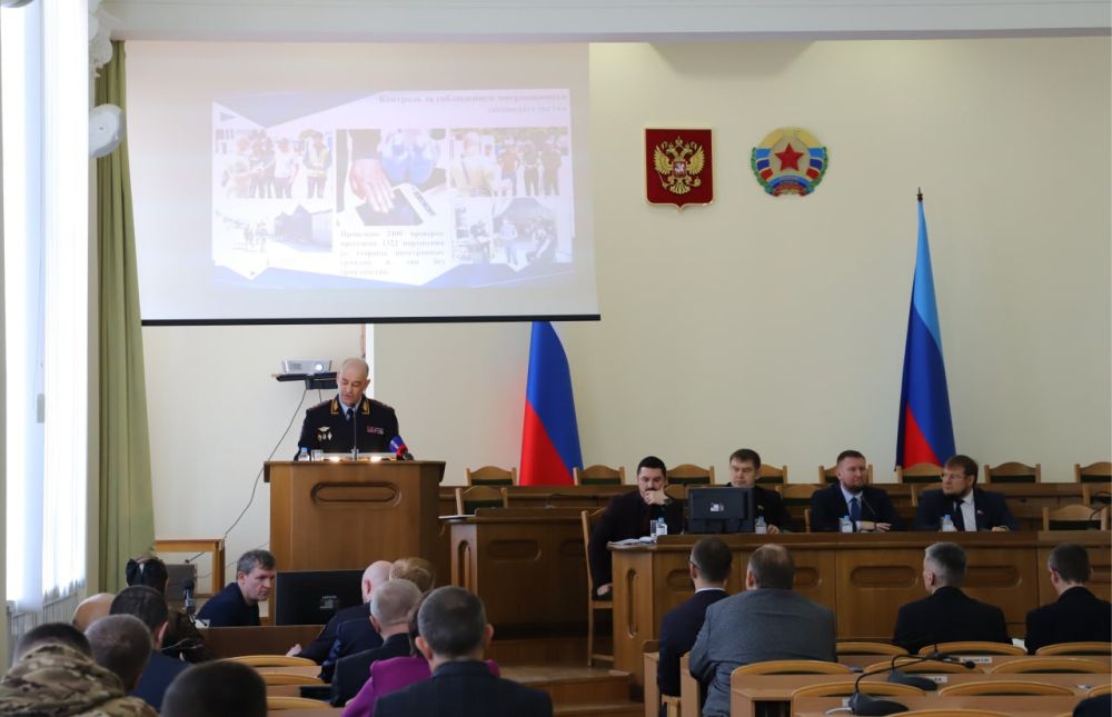 Алексей Кампф отчитался перед депутатами о работе МВД по Луганской Народной Республике в 2024 году