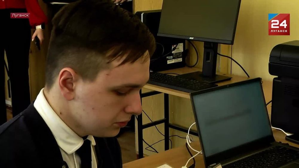 Чем полезен портал Госуслуг? Как на нем зарегистрироваться и защитить аккаунт от мошенников?