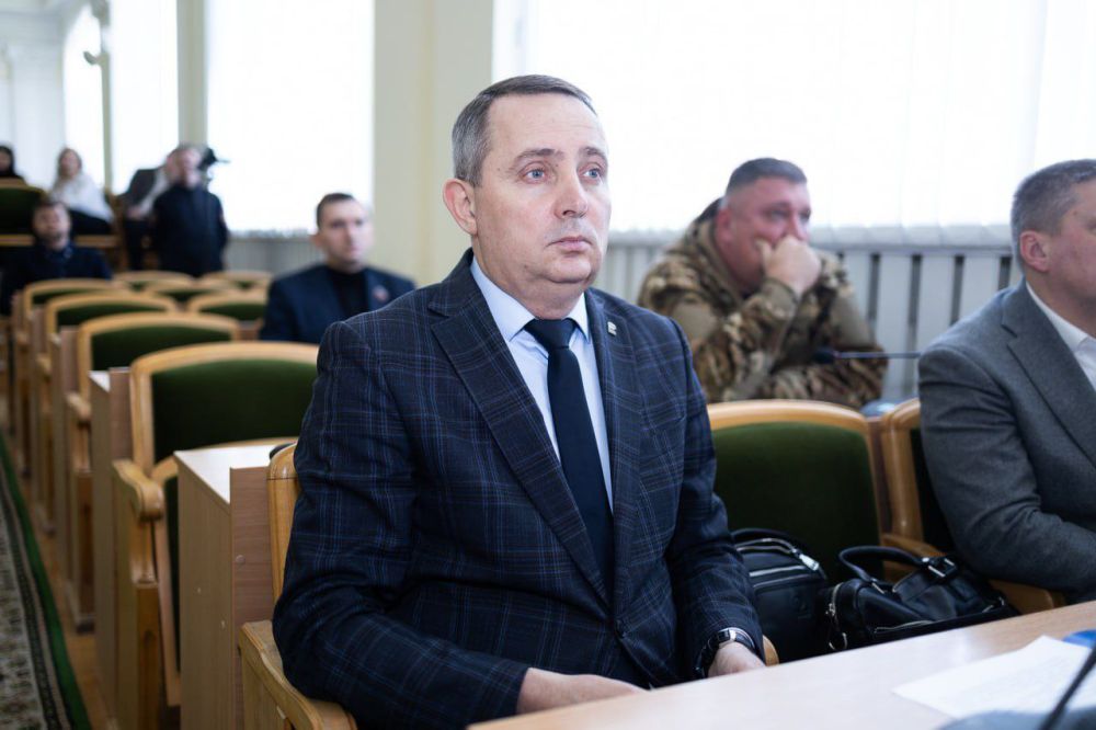 Андрей Губарев: На очередном пленарном заседании НС ЛНР парламентарии приняли ряд важных законов: