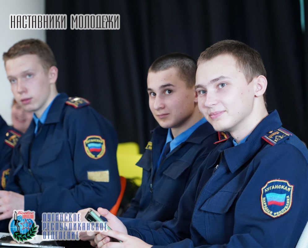 13 марта Ветеран Даниил Сергеевич Степанков Член совета Луганского республиканского отделения Всероссийской общественной организации ветеранов «Боевое Братство», директор Дома молодёжи ЛНР провел «Разговор о важном» с...