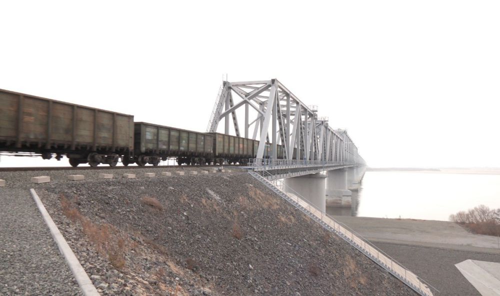 #* �������� ���������� �������� �� �������� � ����� ����: