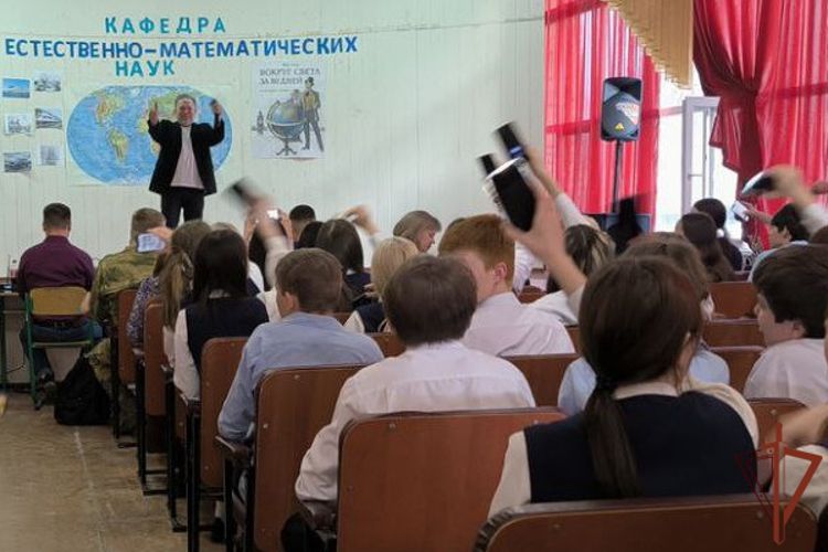 � ������ ����� ���� ���������� ������������� ��������� ������������ ������� � ��������� �����-���������