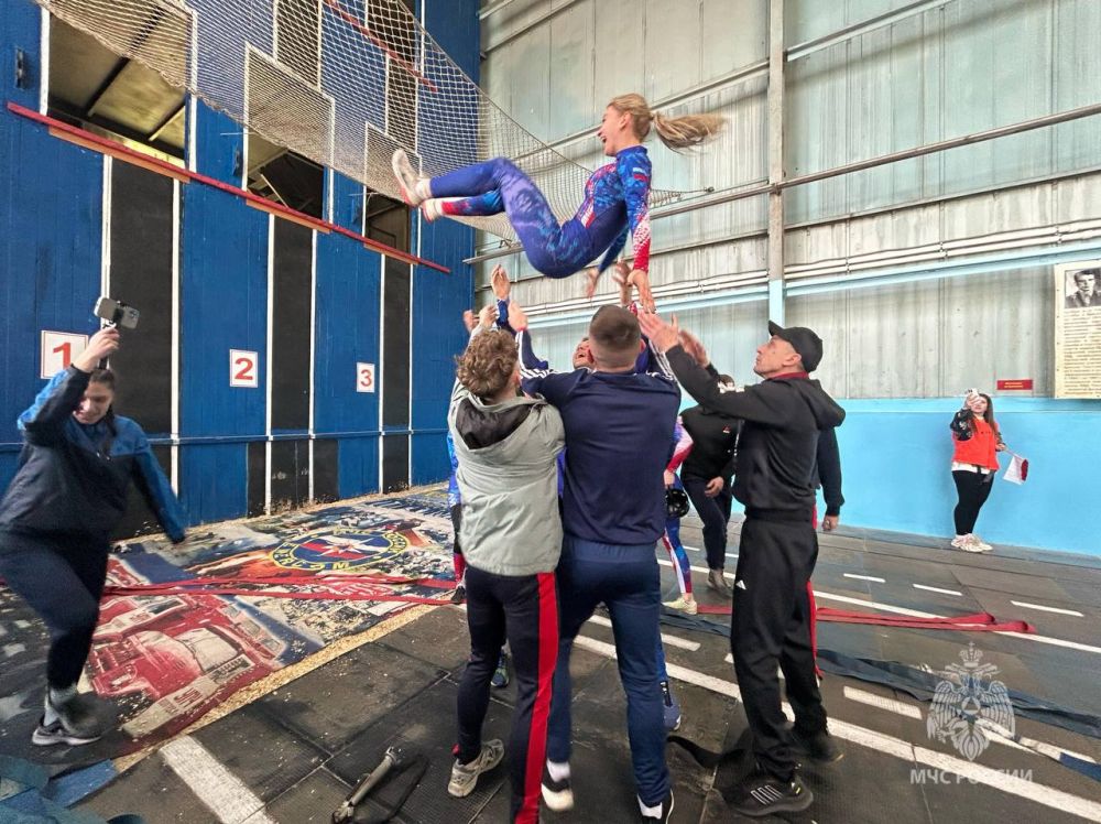 � ����������� ���������� ������ � 100-�������� ������ � �������������