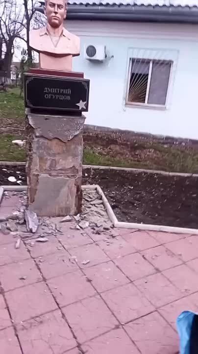  :  7     &quot;&quot;   ()