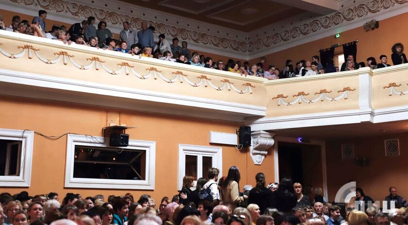 Луганский театр имени Голубовича ко Дню Победы представит премьеру «Прощай, конферансье»